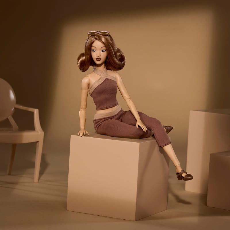 Barbie Signature You Create Barbie Basics Deluxe Kit #5 | Mattel