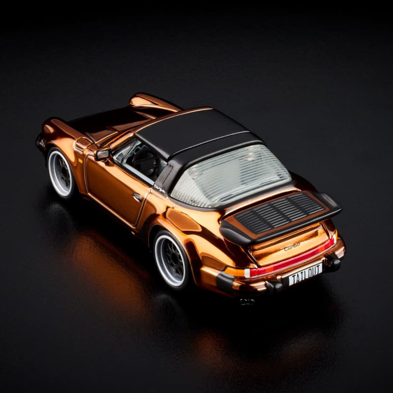 Hot Wheels RLC Exclusive 1988 Porsche 911 Targa Turbo With CHASE Version