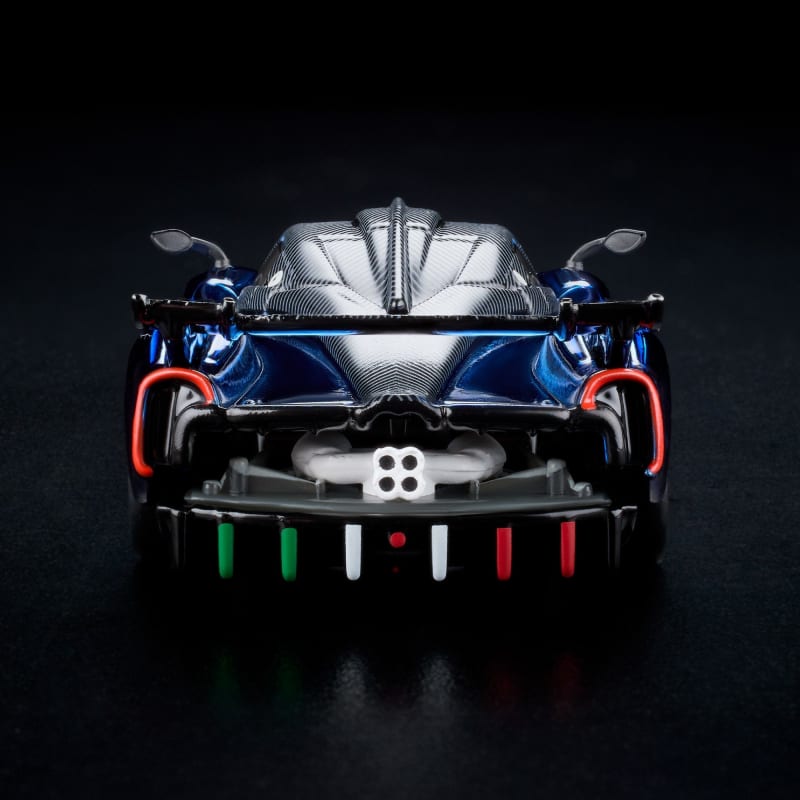 Hot Wheels RLC Exclusive 2021 Pagani Huayra R