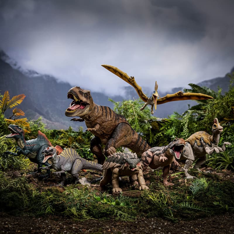 Jurassic World Hammond Collection Lab Tour Dr. Henry Wu