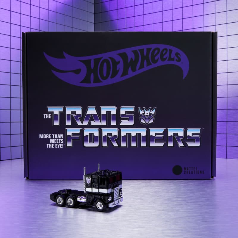 Hot Wheels Transformers Nemesis Prime