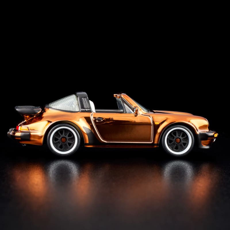 Hot Wheels RLC Exclusive 1988 Porsche 911 Targa Turbo With CHASE Version