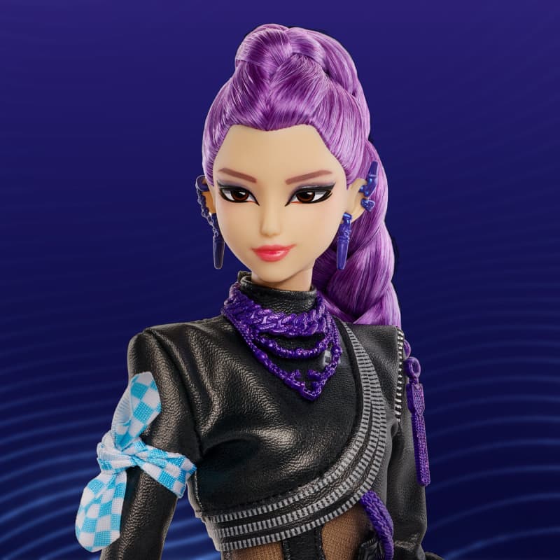 KPop Demon Hunters Deluxe Rumi Fashion Doll