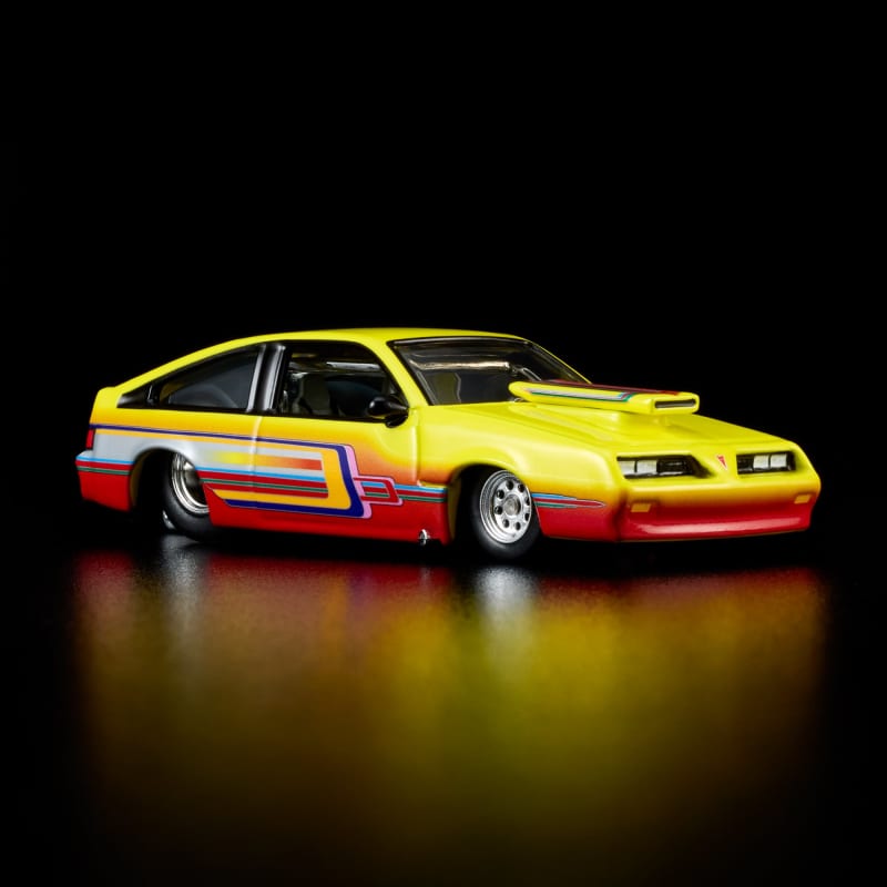 Hot Wheels RLC Exclusive 1985 Pontiac J2000
