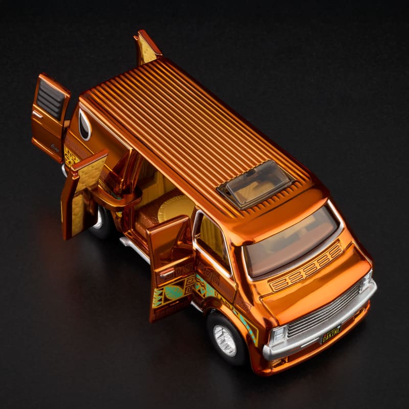 Exklusiver Dodge Tradesman Transporter aus den 70er Jahren von RLC