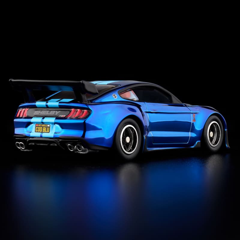 Hot Wheels RLC 2022 Ford Mustang Shelby GT500 Code Red