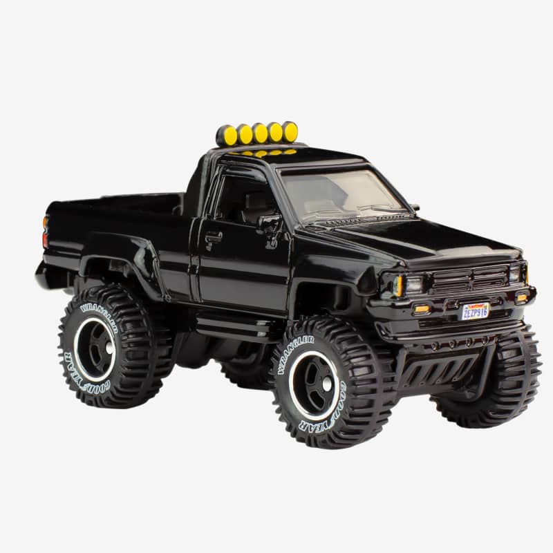 Hot Wheels Retro Entertainment Back to the Future 1987 Toyota Pickup Truck