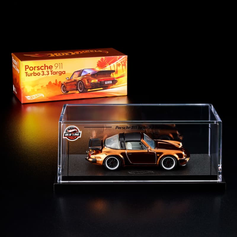 Hot Wheels RLC Exclusive 1988 Porsche 911 Targa Turbo With CHASE Version