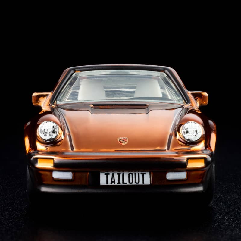 Hot Wheels RLC Exclusive 1988 Porsche 911 Targa Turbo With CHASE Version