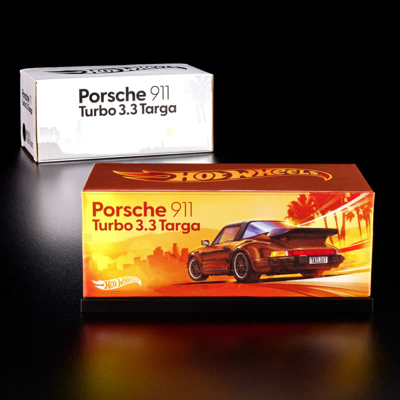 Hot Wheels RLC Exclusive 1988 Porsche 911 Targa Turbo With CHASE Version
