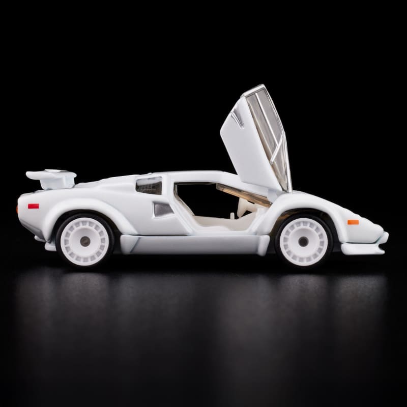 Hot Wheels RLC Exclusive 1982 Lamborghini Countach LP 500 S