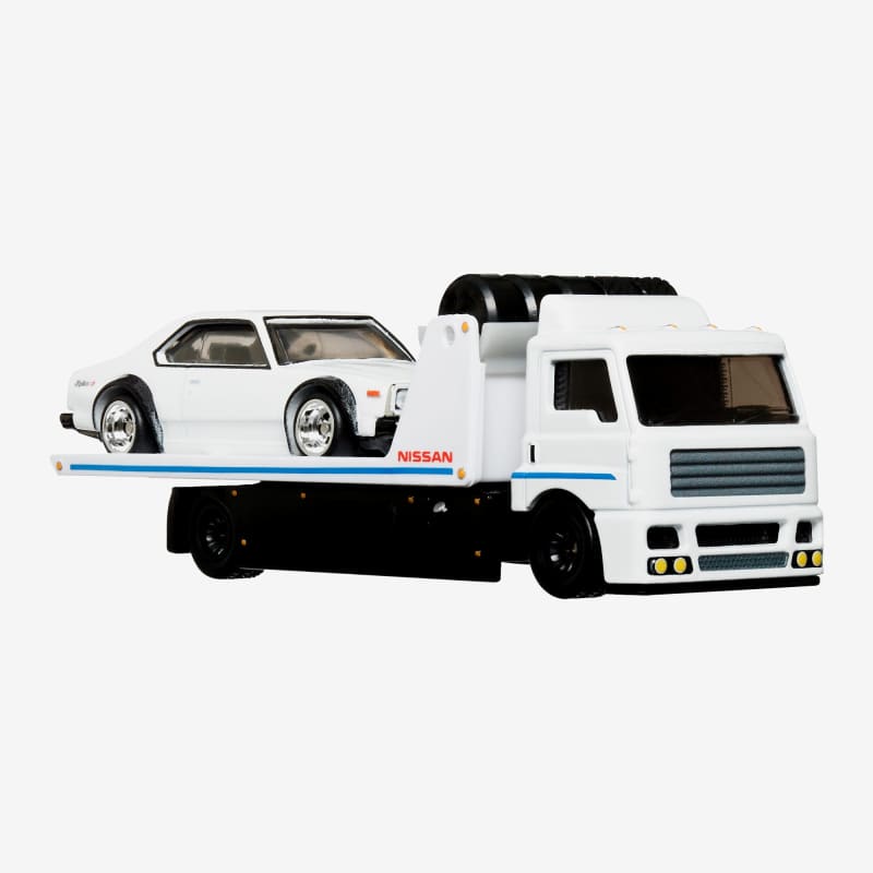 Hot Wheels Premium Collector Set, 3 Nissan Skyline Cars & 1 Transporter