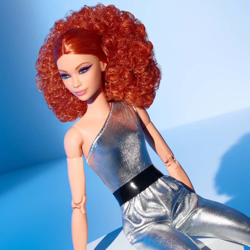 Barbie Signature Barbie Looks Doll (Original, Red)