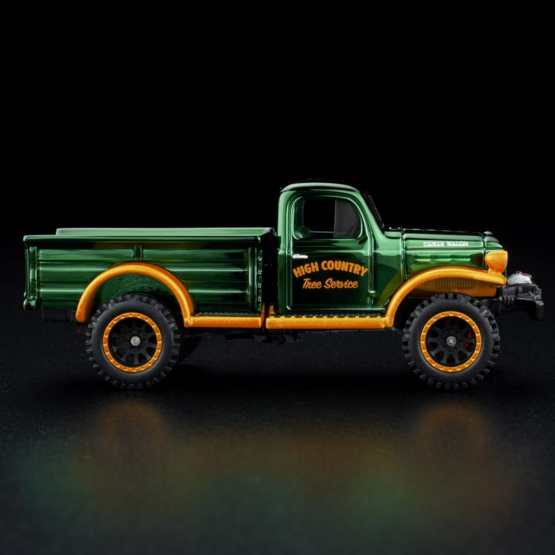 Hot Wheels RLC Exclusive Holiday 1952 Dodge Power-Wagon