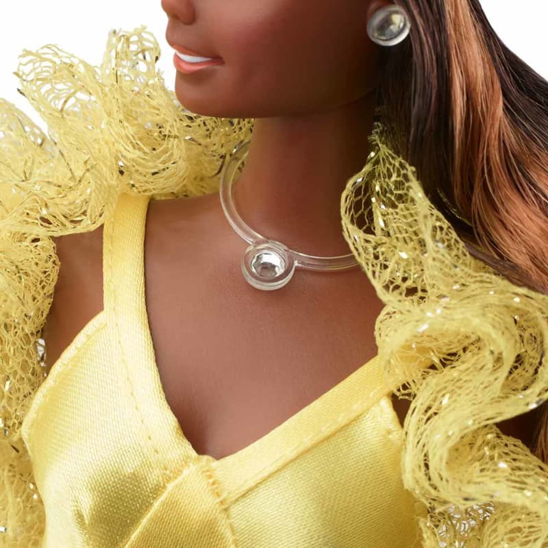 1977 Superstar Christie Barbie Doll