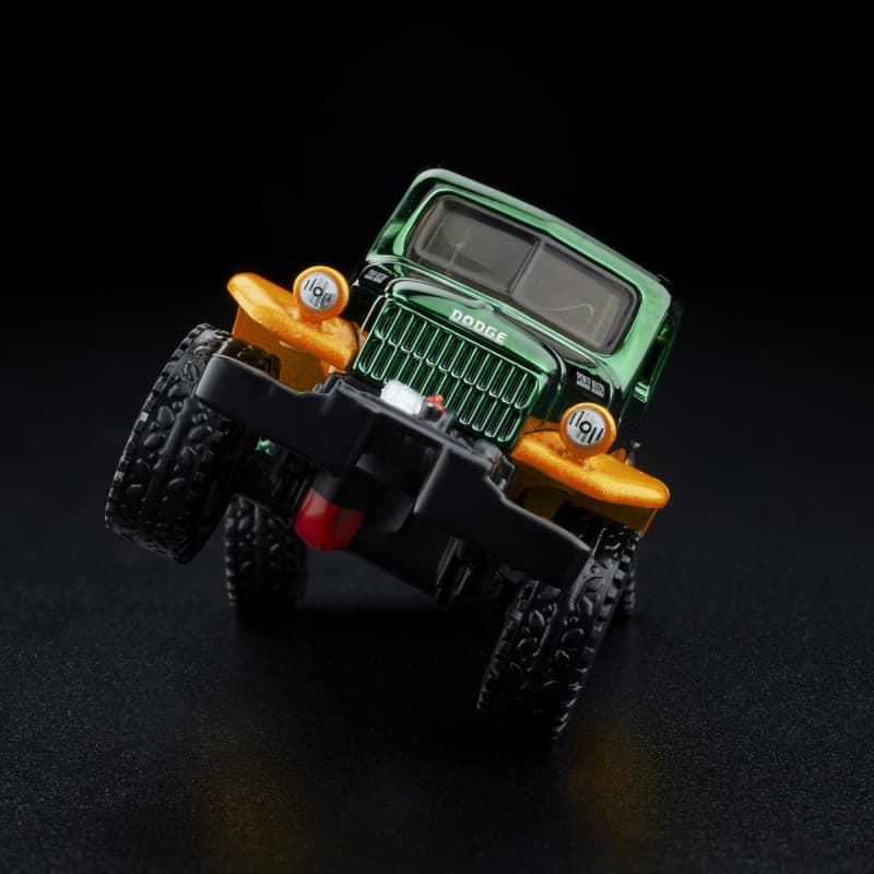 Hot Wheels RLC Exclusive Holiday 1952 Dodge Power-Wagon