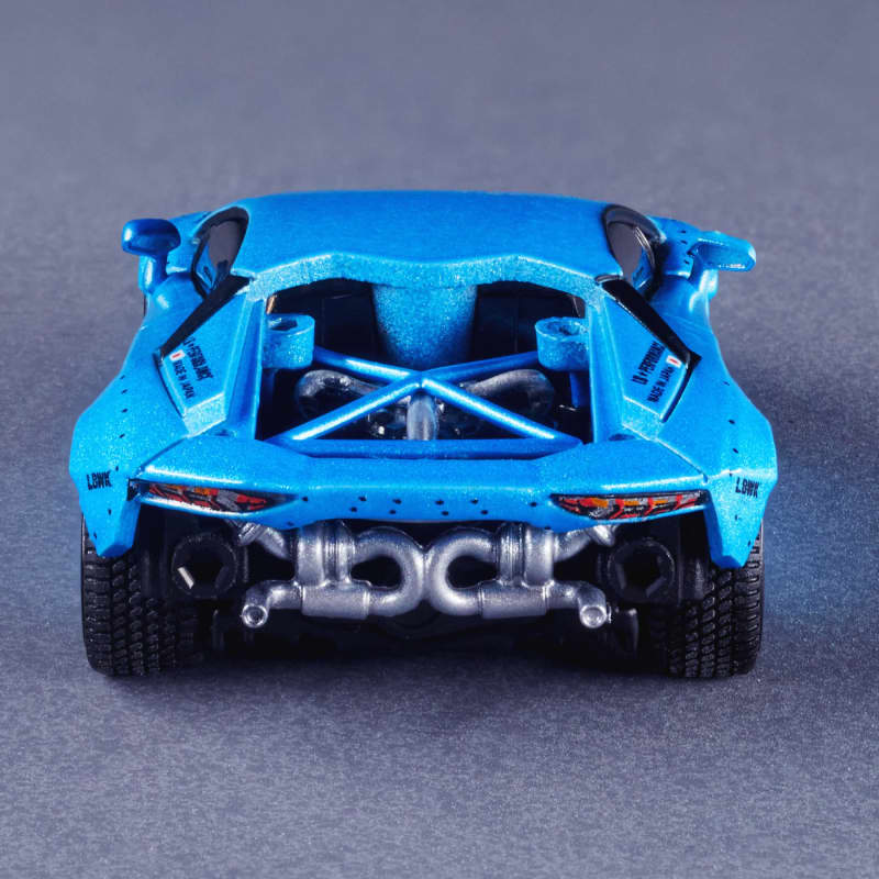 Elite 64 Series LBWK Lamborghini Aventador LP 700-4