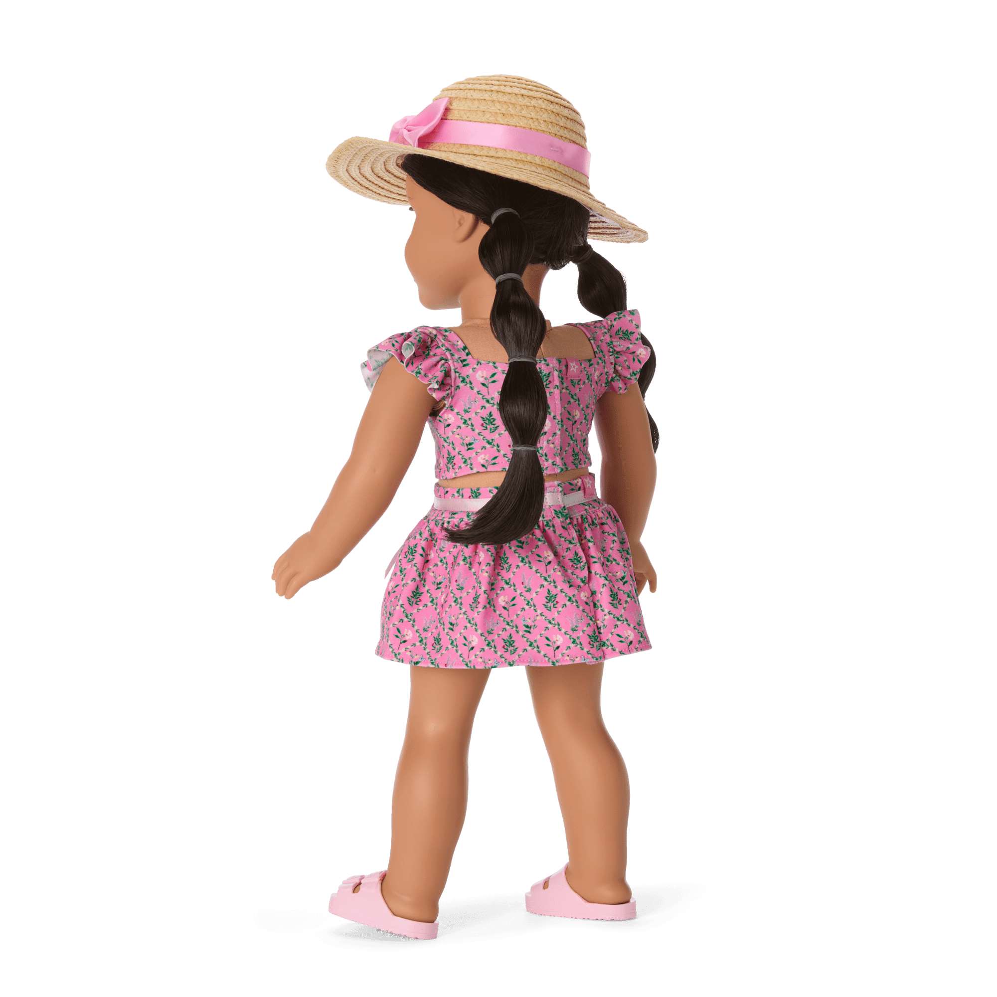 Raquel’s™ Summer Fun Bundle (Girl of the Year™ 2026)