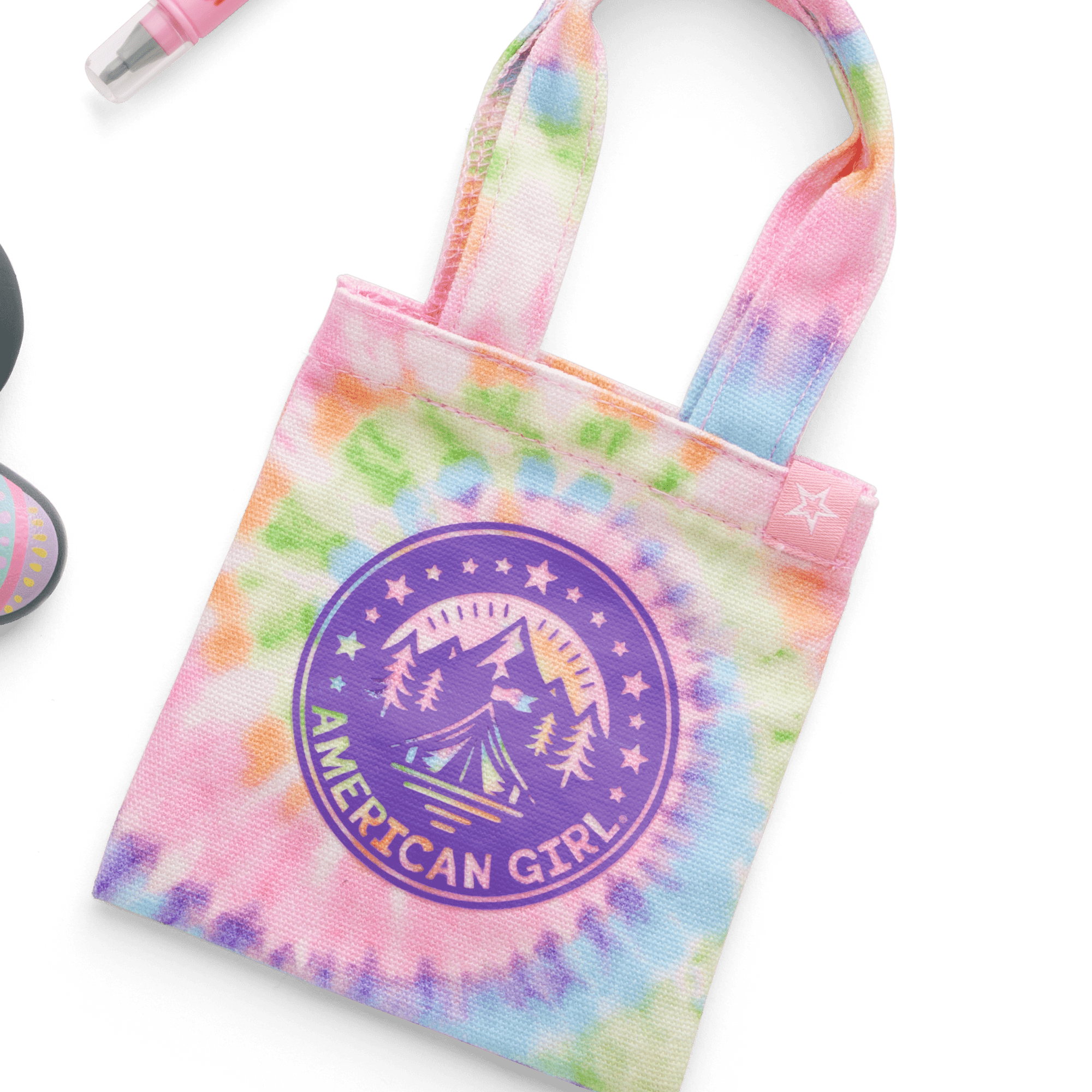 Daisy Davenport’s™ Camp Crafts Set for 18-inch Dolls (Girl of the Year™ 2027)
