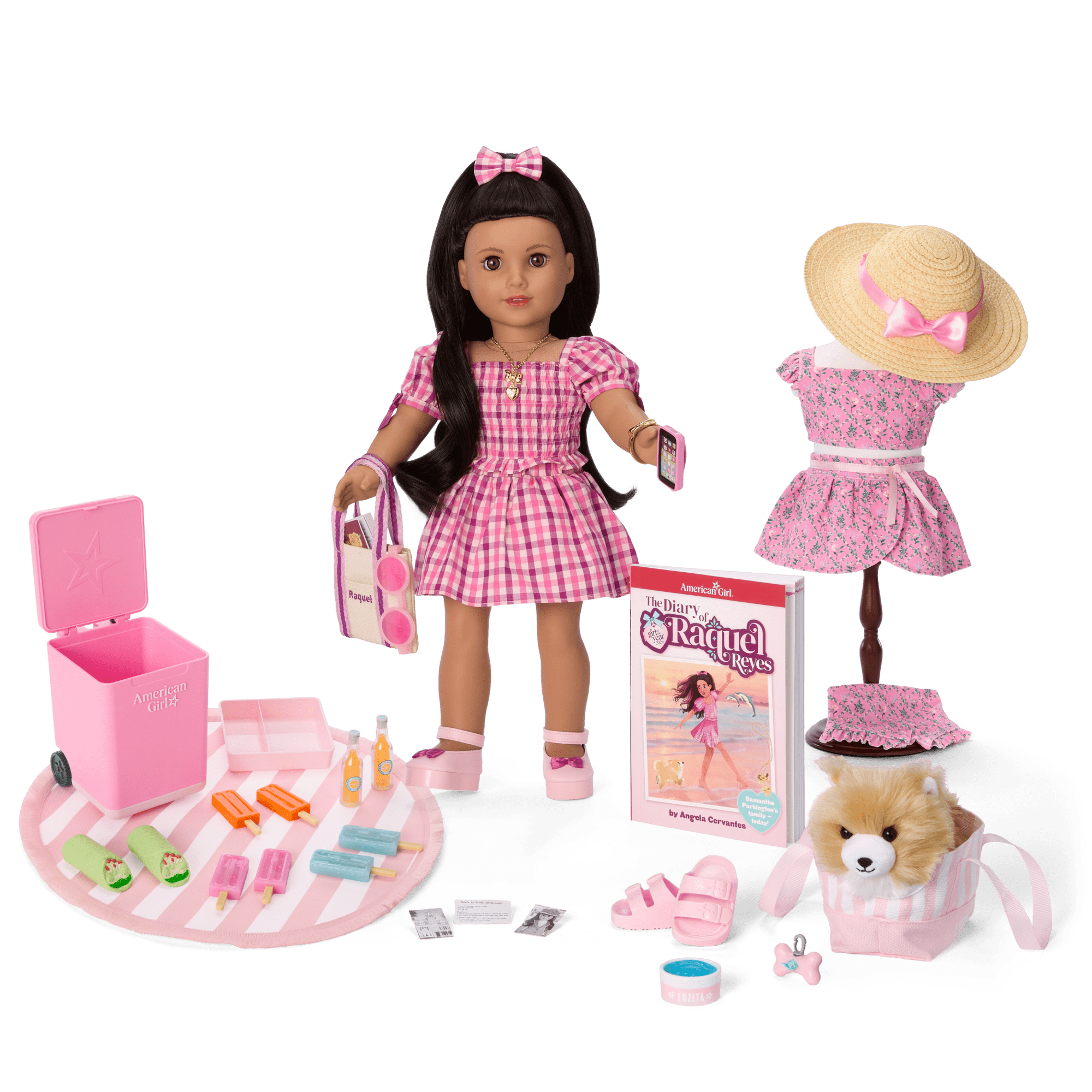 Raquel Reyes™ Gift Set (Girl of the Year™ 2026)