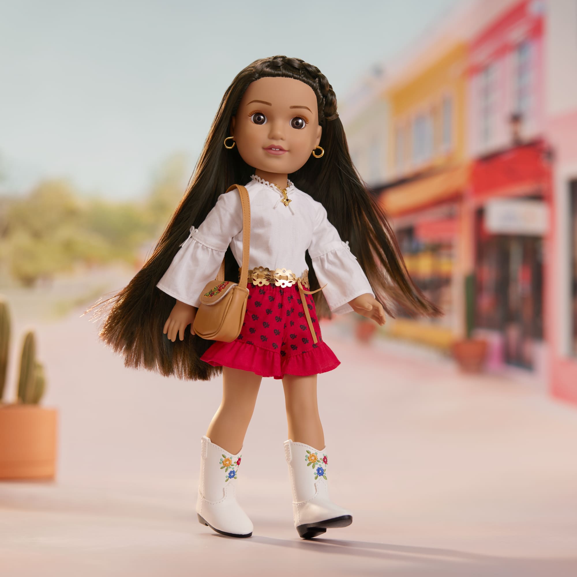 Modern Era™ Josefina™ Doll