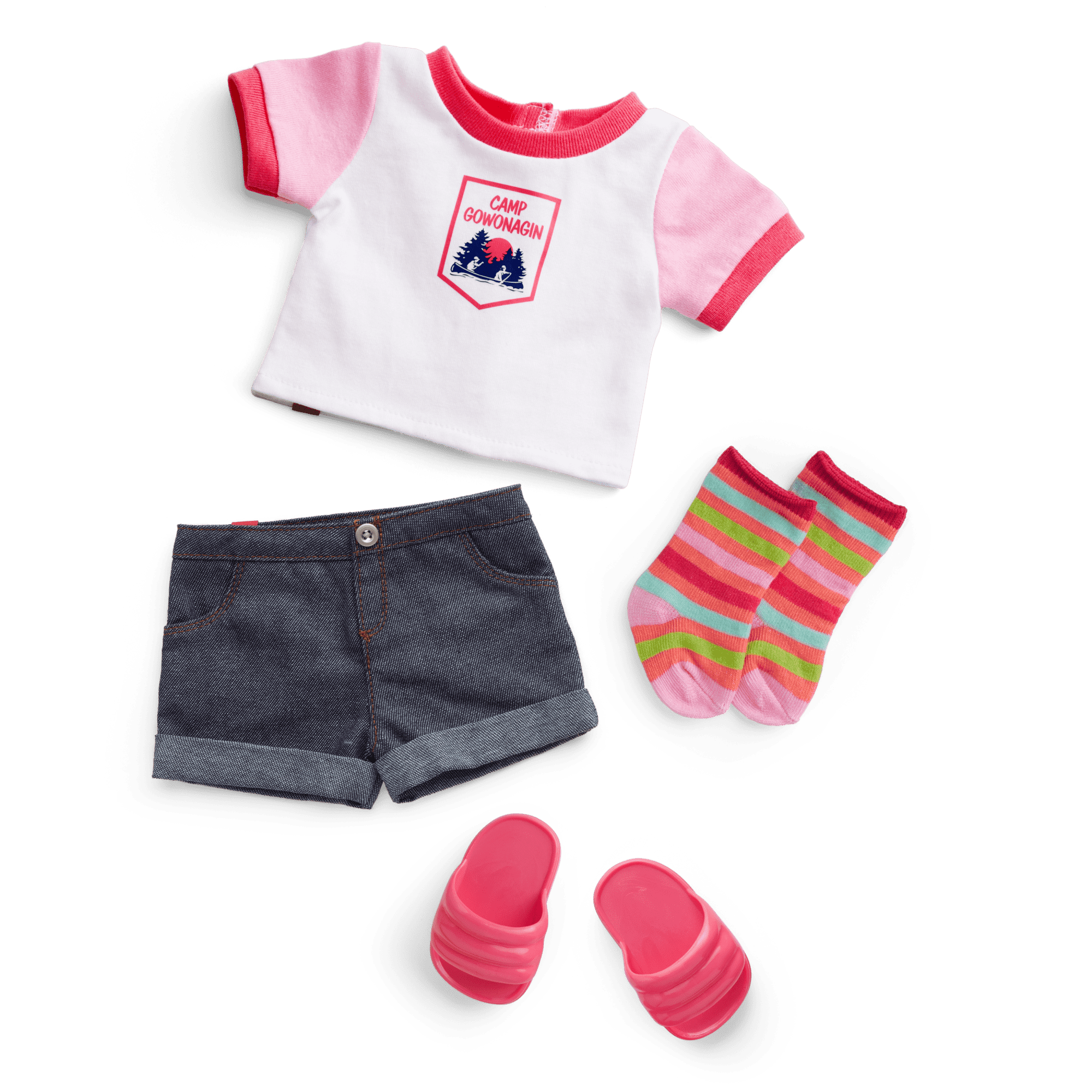 Daisy Davenport’s™ Camp Bag & Gear for 18-inch Dolls (Girl of the Year™ 2027)
