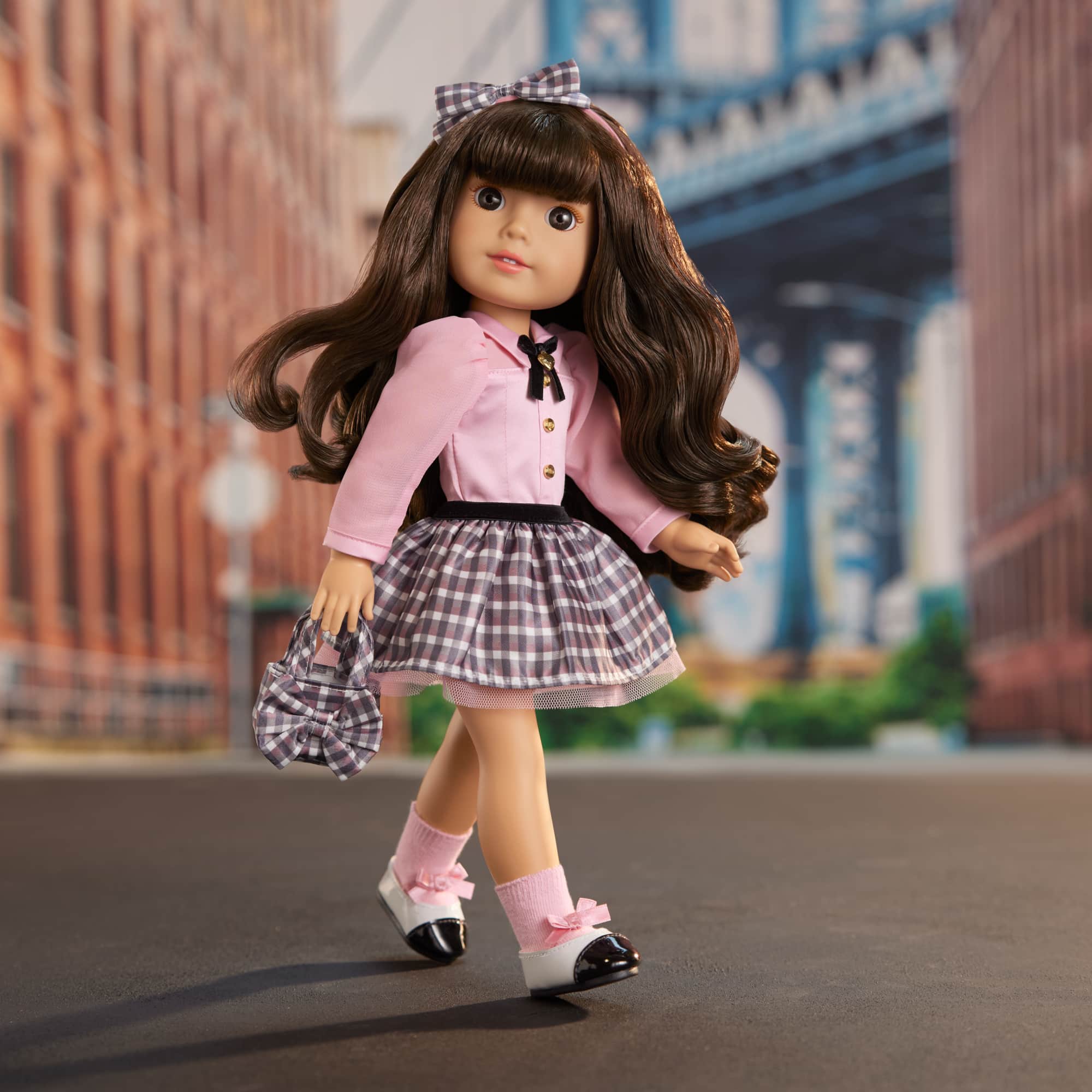 Modern Era™ Samantha™ Doll
