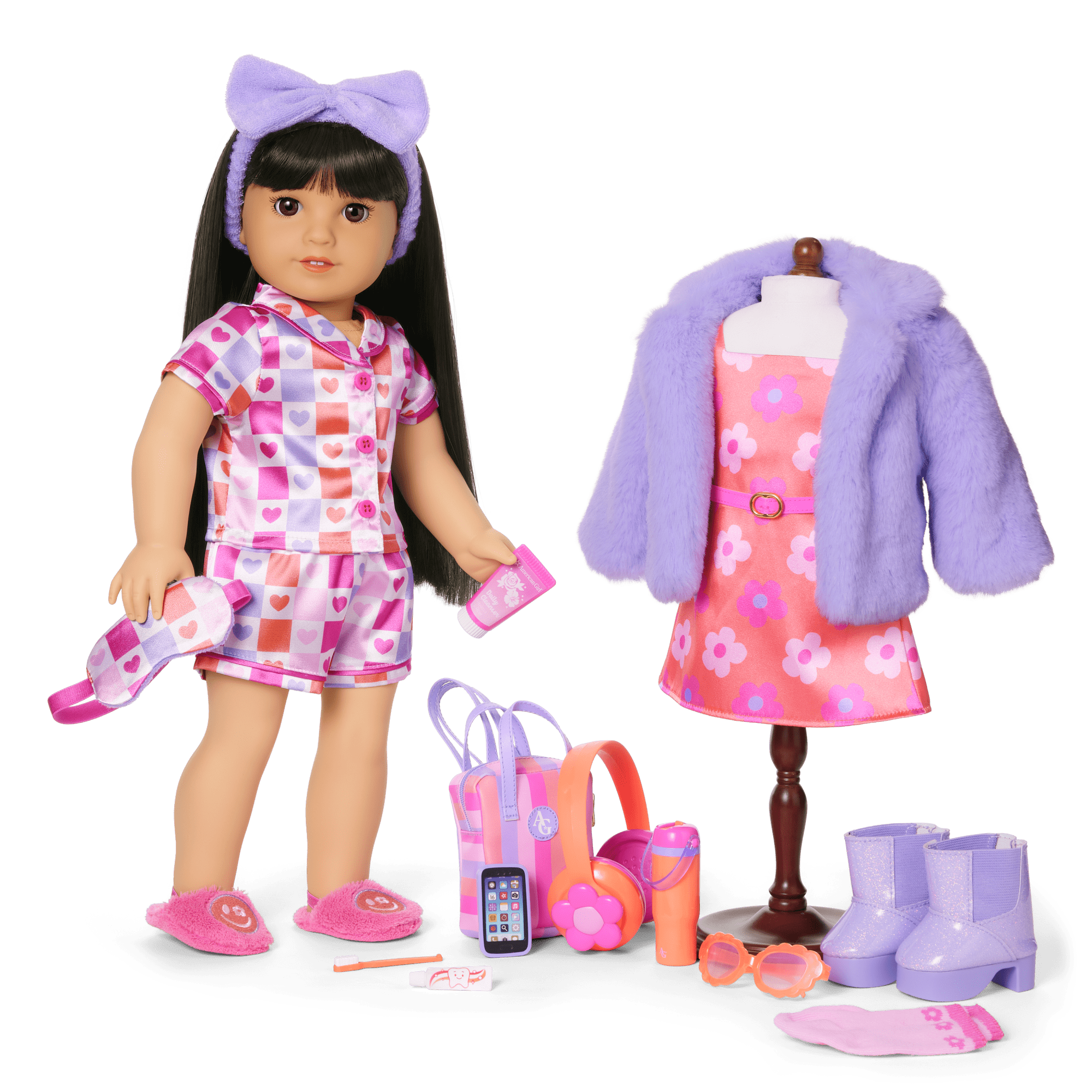 Truly Me™ #130 Doll & Day of Fun All-in-One Set