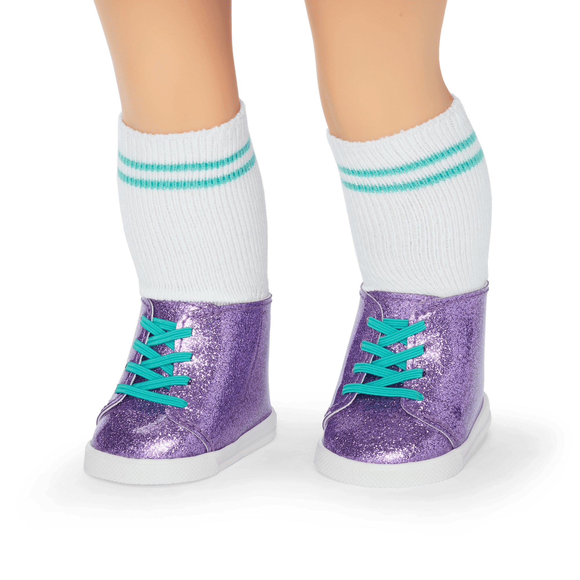 Truly Me™ #111 Doll & Dance All Day Set with wavy black-brown hair
