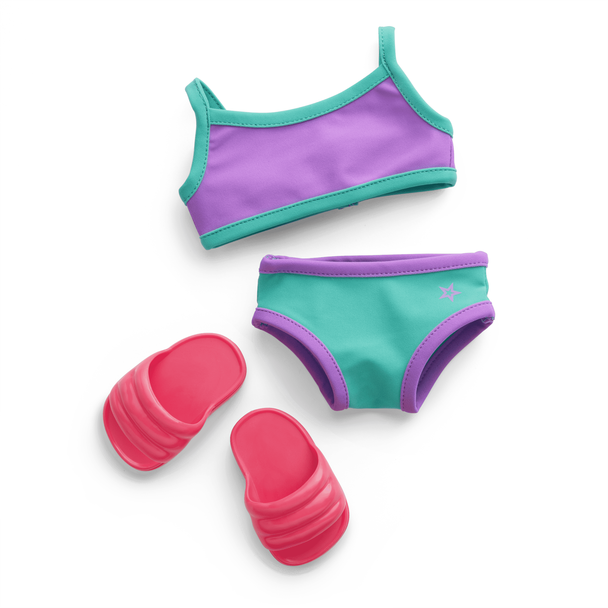 Daisy Davenport’s™ Camp Bag & Gear for 18-inch Dolls (Girl of the Year™ 2027)