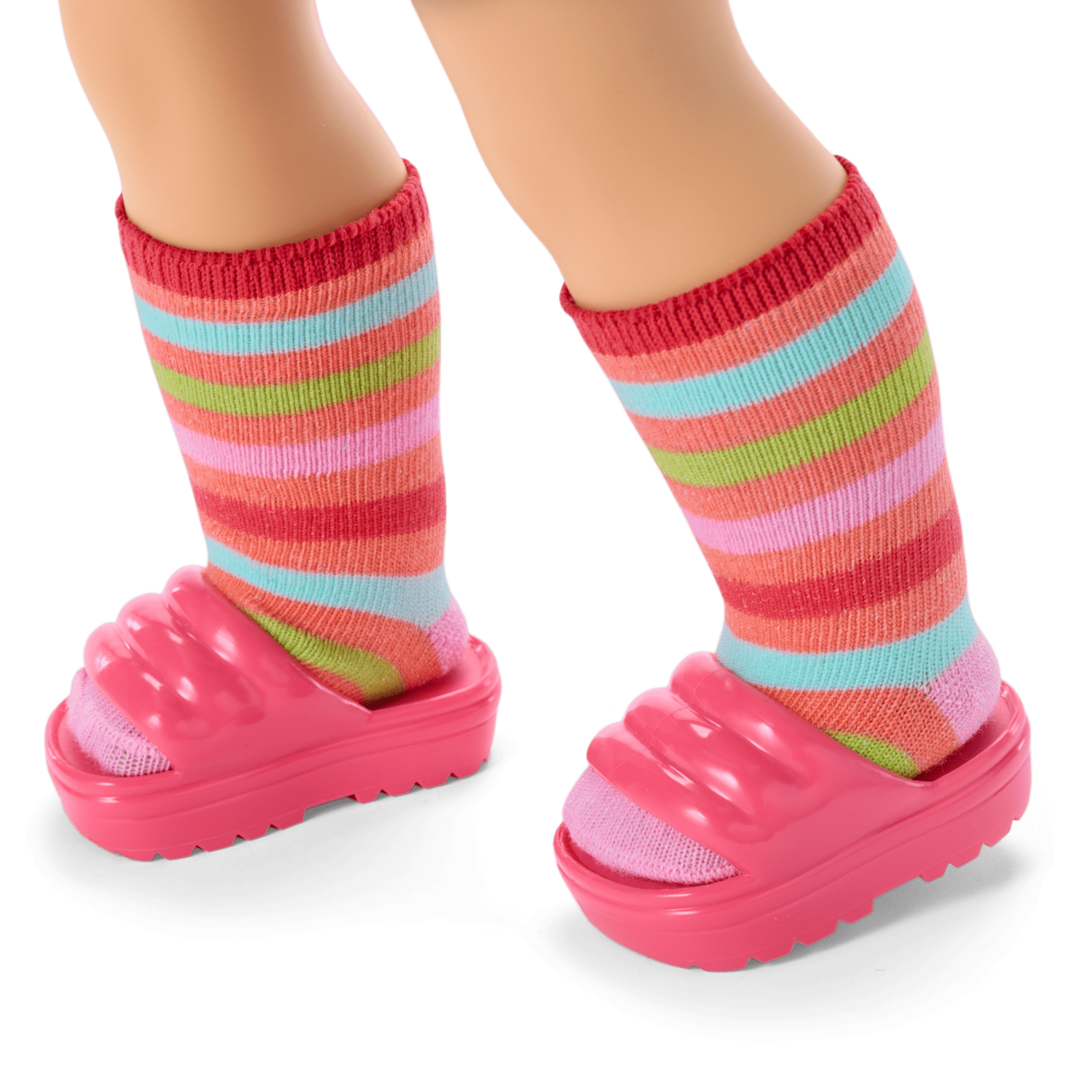 Daisy Davenport’s™ Camp Bag & Gear for 18-inch Dolls (Girl of the Year™ 2027)