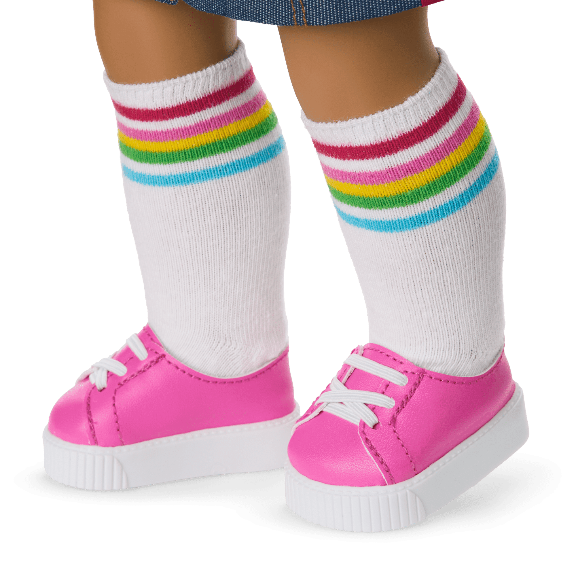 Truly Me™ 18-inch Doll #122 with straight dark-brown hair