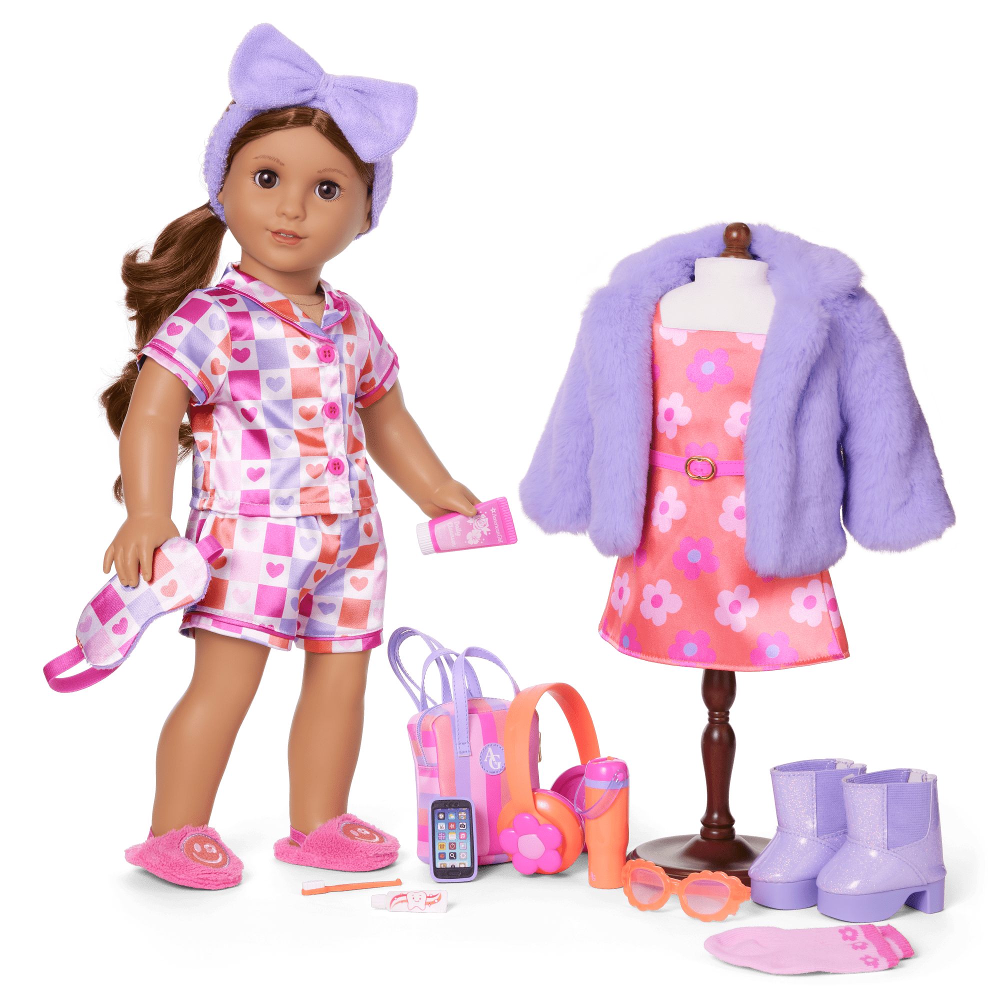 Truly Me™ #117 Doll & Day of Fun All-in-One Set
