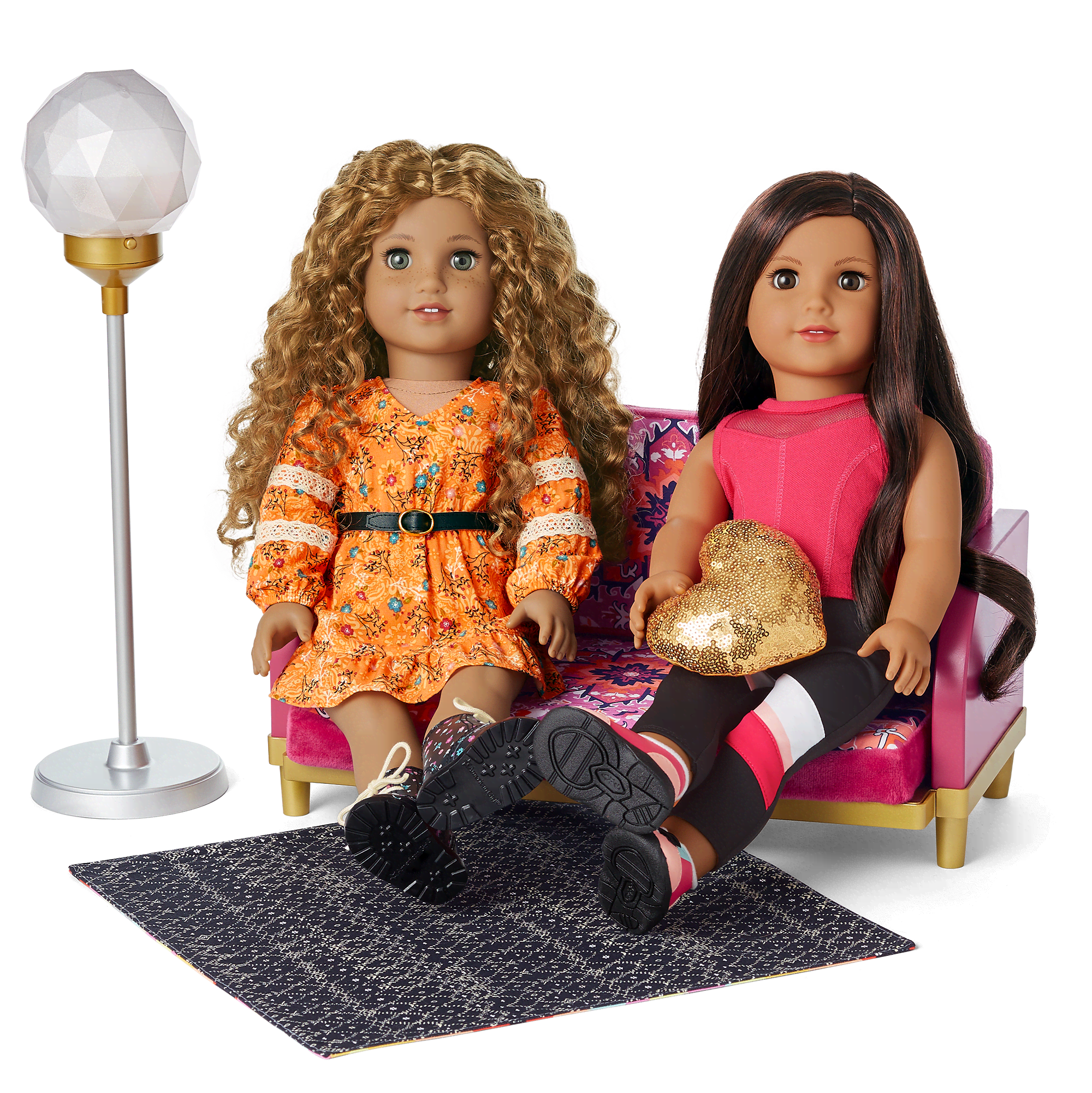 The Community Center Accessory Set