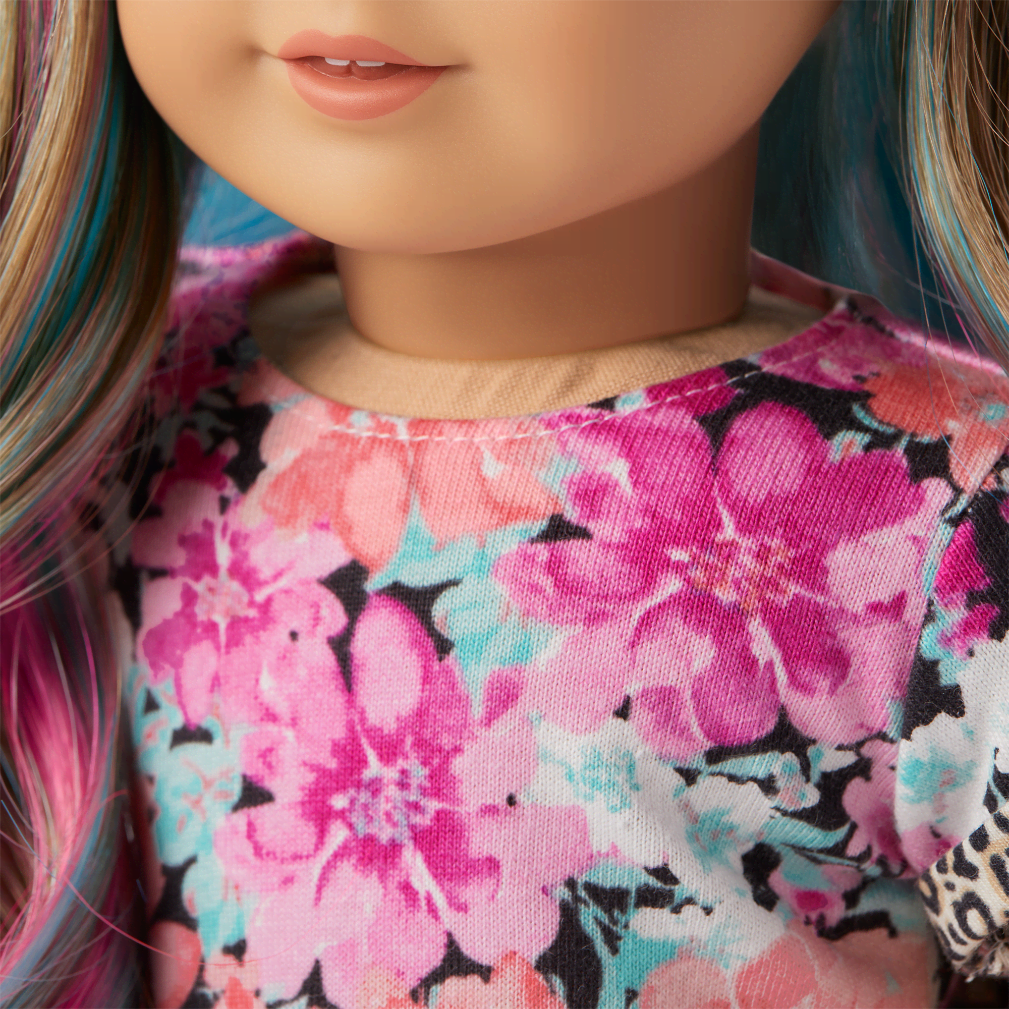 Truly Me™ 18-inch Doll #101 + Show Your Sweet Side Accessories