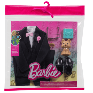 Barbie retailer clothes D83 on hold M