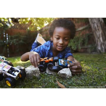 Playing with hot wheels hot sale