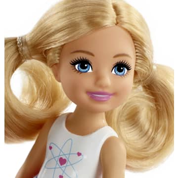 2018 Barbie Dreamhouse Adventures Daisy doll pink hair curvy FWV26