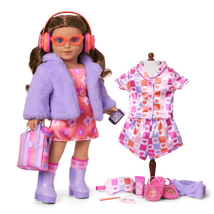 Truly Me™ #117 Doll & Day of Fun All-in-One Set