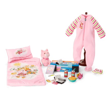 Courtney’s™ Strawberry Shortcake™ Sleepover Bundle (Historical Characters)