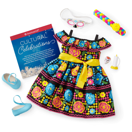 dia de los muertos dress 1,200+ Pictures Stock Photos, Pictures & Royalty-Free Images armlets or gloves Dia de los Muertos dress-up