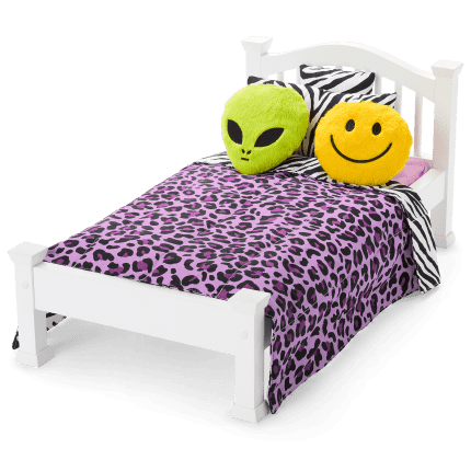 Nicki s Bed Bedding Set American Girl