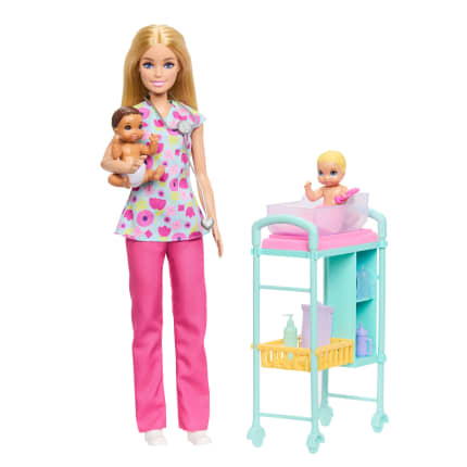 Σετ Παιχνιδιού Barbie Παιδίατρος Με Ξανθιά Κούκλα, 2 Κούκλες Μωράκια, Έπιπλο Εξέτασης Και Αξεσουάρ - Image 1 of 