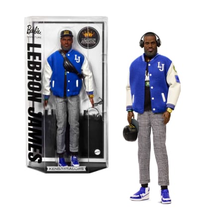 Barbie-Poupée Lebron James Kenbassadors-Avec Accessoires - Image 1 of 6