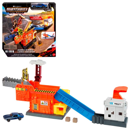 Matchbox Der Film Smalley's Launch & Crush Spielset Inspiriert Vom Film, 1 Die-Cast Spielzeugauto - Image 1 of 