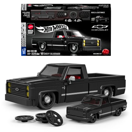 Mattel Brick Shop Hot Wheels Jogo de Construção Speed '83 Chevy Silverado - Image 1 of 