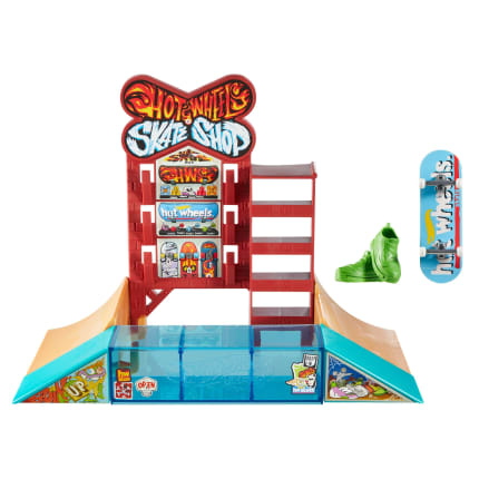 Hot Wheels Skate Skate Shop Playset With Exclusive Fingerboard & Pair Of Skate Shoes - Image 1 of 6