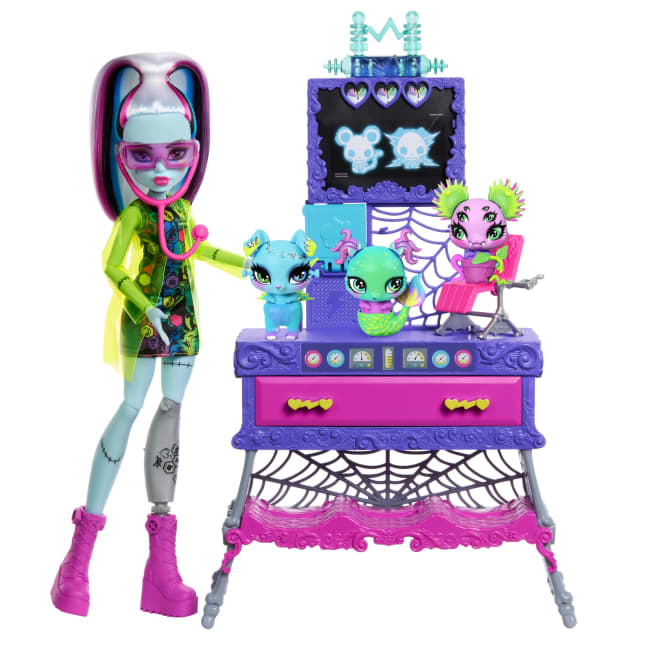 Monster High Frankie Stein Make-A-Monster Pet Doll Playset, 30+ Accessories For Countless Pet Combos - Image 1 of 6