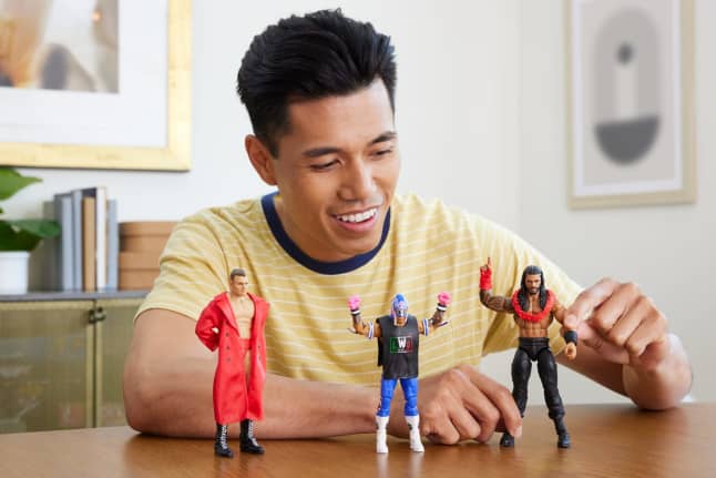 WWE Mattel Elite Ultimate レイ・ミステリオ Amazon.co.jp: Mattel WWE アルティメットエディション