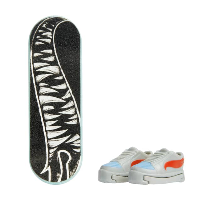 Hot Wheels Skate Veículo de Brinquedo Skateboard KOALATTACK™ com Tênis - Image 1 of 5